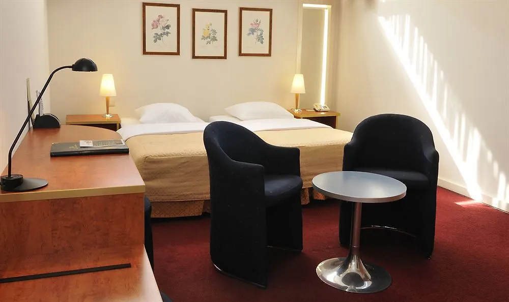 Hotel Crown Inn Eindhoven